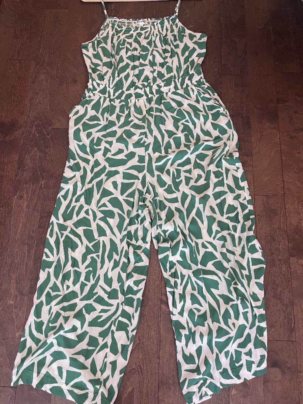 Reitman's Jumpsuit with adjustable straps
